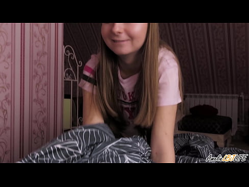 ❤️ Tarraingíonn Blondie BFF go domhain uirthi agus faigheann sí cum ina béal ❤️ Sluts ag ga.corona-pass.ru ❌️❤